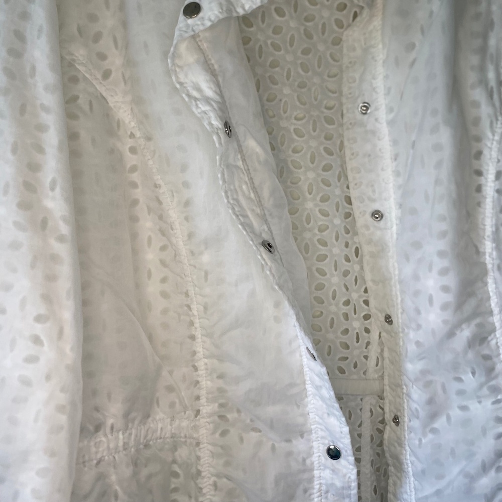 *SET* Chico's Zenergy Collection White Eyelet Jacket & Tank - Sz XL (Chico's 3) - Picture 4 of 13